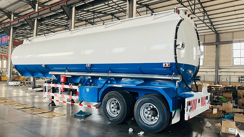 2-Axle Fuel Oil Tanker Semi-Trailer-1