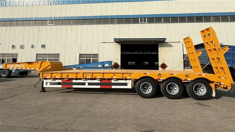 3 Axles Low Bed Semi Trailer-xj-1