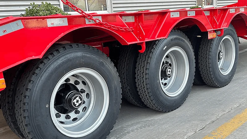 3 Axles Low Bed Semi Trailer-xj-6