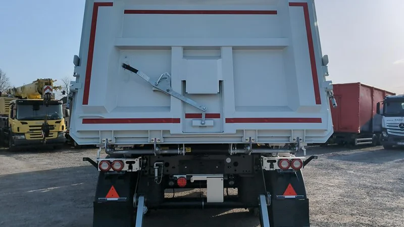4 axle tipper semi trailer-xj