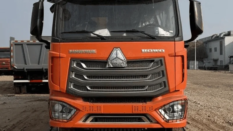 SINOTRUK HOWO NX 8x4 440hp Dump Truck-xj-1